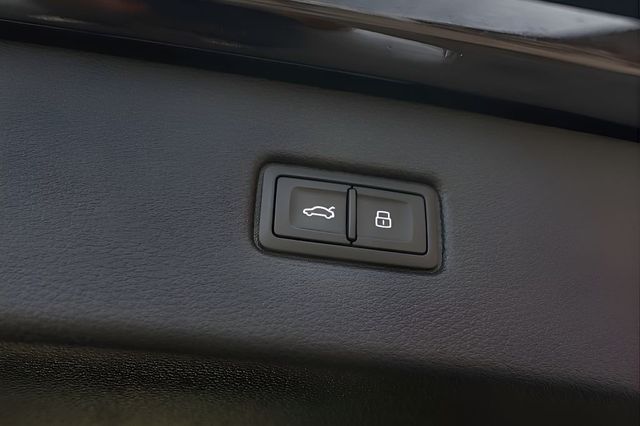 2024 Audi Q7 Premium Plus 45 TFSI quattro - 23068706 - 44