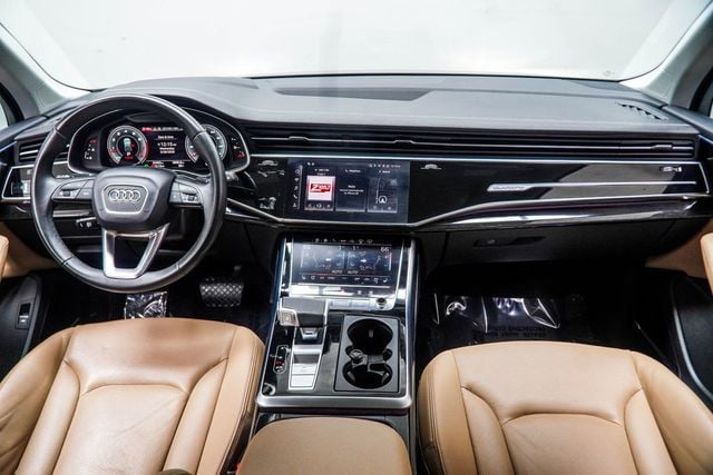 2024 Audi Q7 55 Prestige quattro Tiptronic's photo