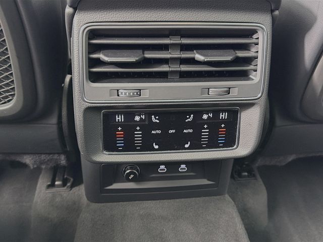 2024 Audi Q7 Prestige 55 TFSI quattro - 22985963 - 27