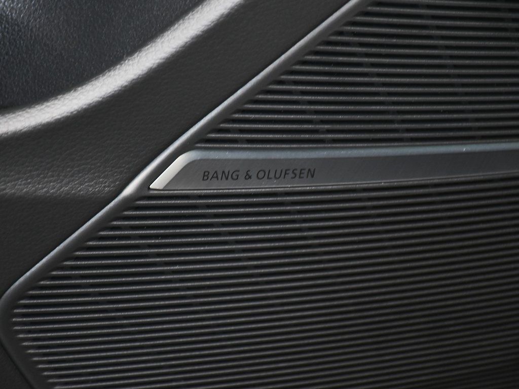 2024 Audi Q8 55 Premium Plus line photo 7