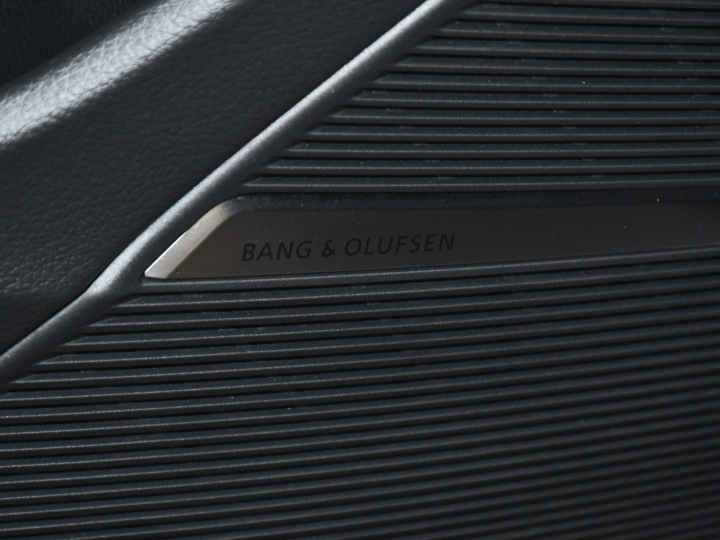 2024 Audi Q8 55 Premium Plus line photo 12