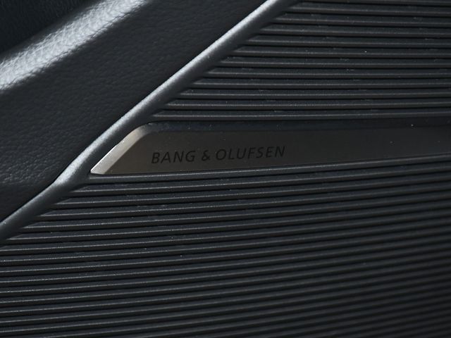 2024 Audi Q8 55 Premium Plus - 22907826 - 18