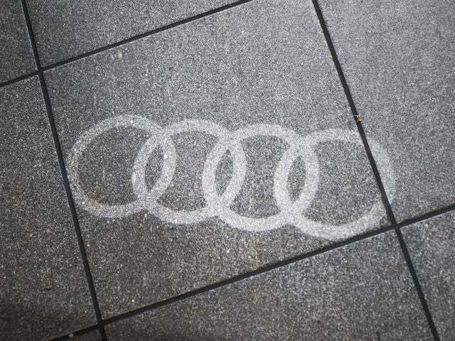 2024 Audi Q8 55 Premium Plus - 22907826 - 27