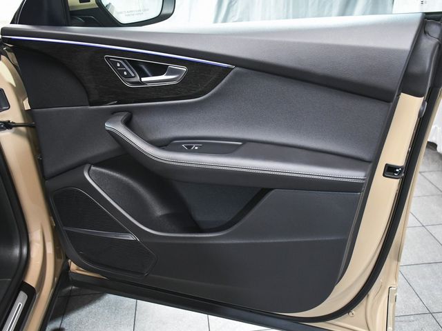 2024 Audi Q8 55 Premium Plus - 22907826 - 30