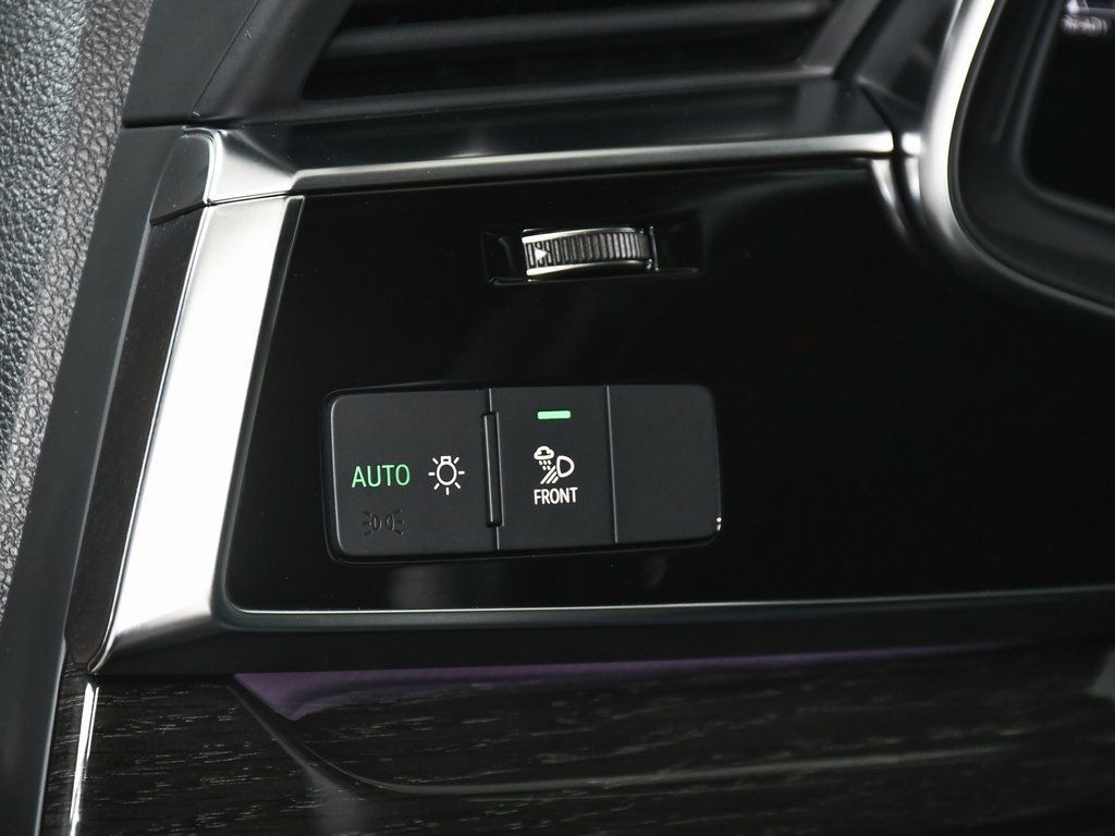 2024 Audi Q8 55 Premium Plus line photo 22