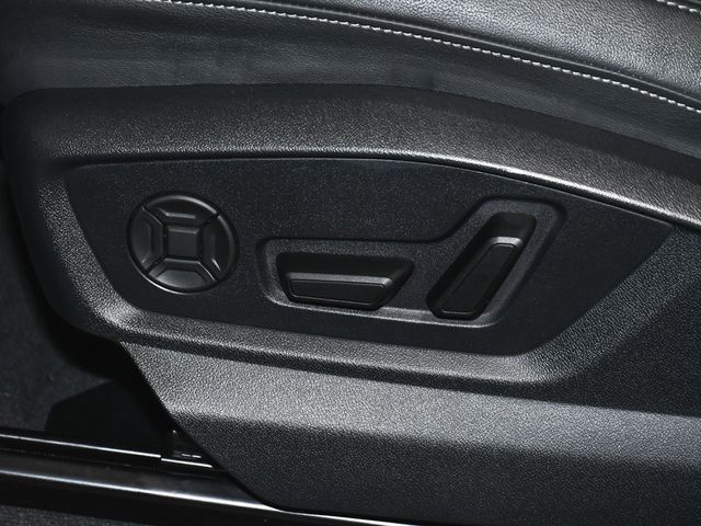 2024 Audi Q8 55 Premium Plus - 22907826 - 70