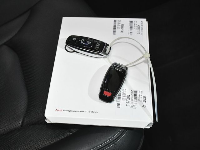 2024 Audi Q8 55 Premium Plus - 22907826 - 83