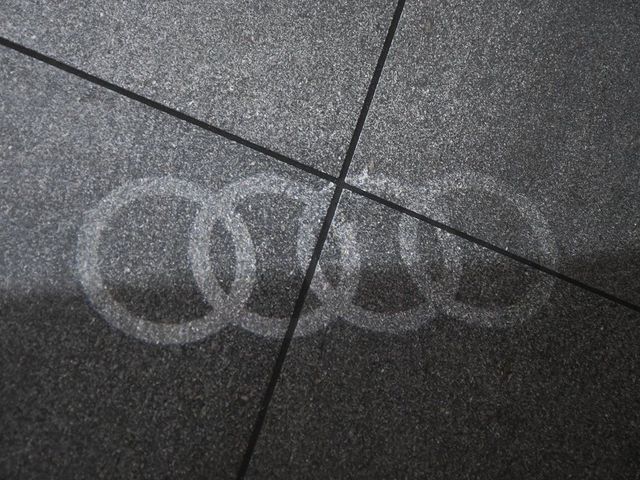 2024 Audi Q8 55 Premium Plus - 23006677 - 12