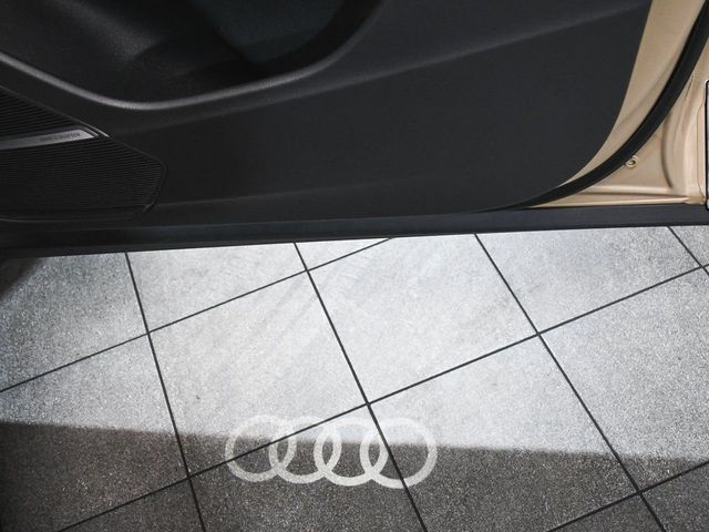 2024 Audi Q8 55 Premium Plus - 23006677 - 32