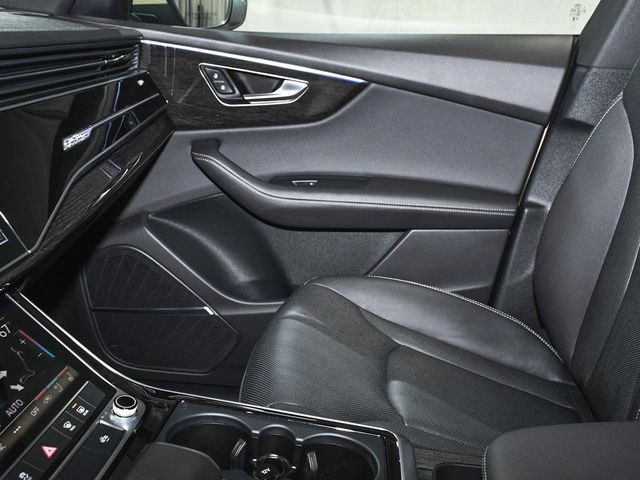 2024 Audi Q8 55 Premium Plus - 23006677 - 68