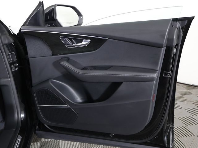 2024 Audi Q8 Premium Plus 55 TFSI quattro - 22944869 - 25