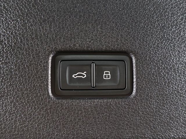 2024 Audi Q8 Premium Plus 55 TFSI quattro - 22944869 - 57