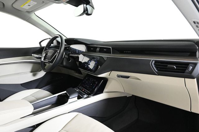2024 Audi Q8 e-tron Premium - 22953668 - 14