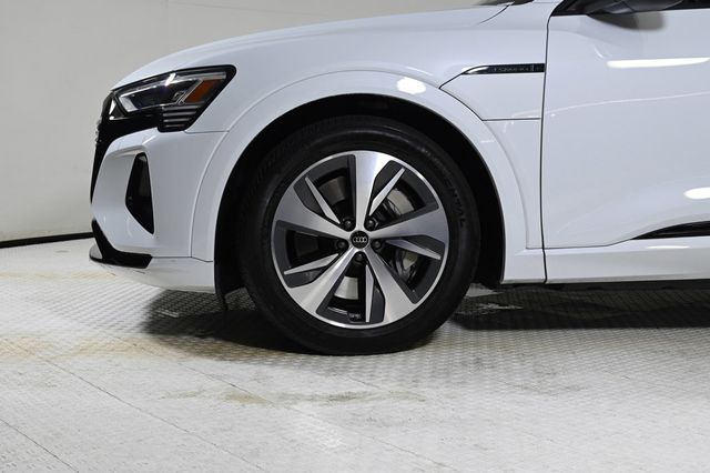 2024 Audi Q8 e-tron Premium - 22953668 - 22