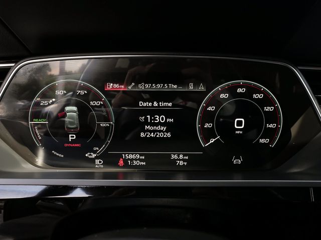 2024 Audi Q8 e-tron Premium - 23101944 - 21
