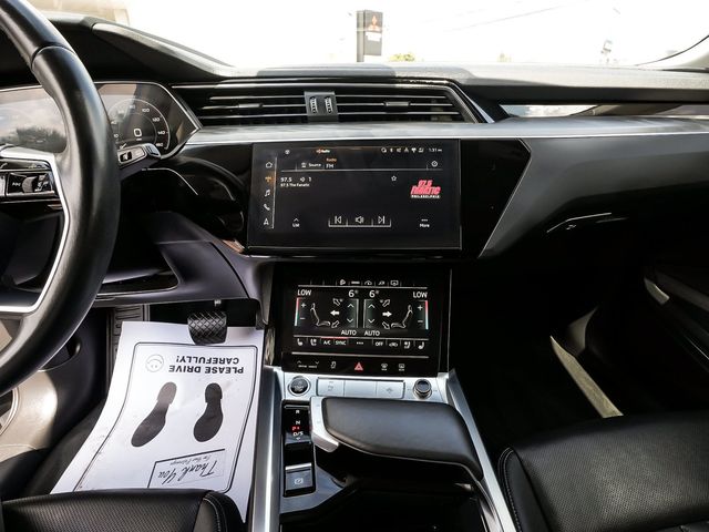 2024 Audi Q8 e-tron Premium - 23101944 - 29
