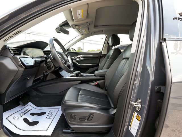 2024 Audi Q8 e-tron Premium - 23101944 - 34