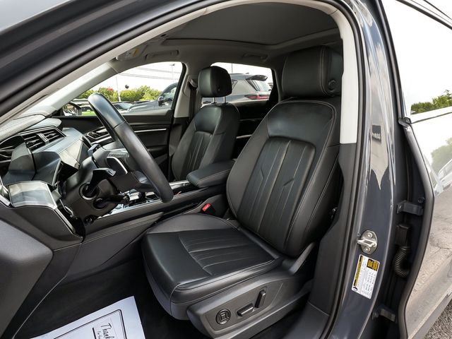 2024 Audi Q8 e-tron Premium - 23101944 - 35
