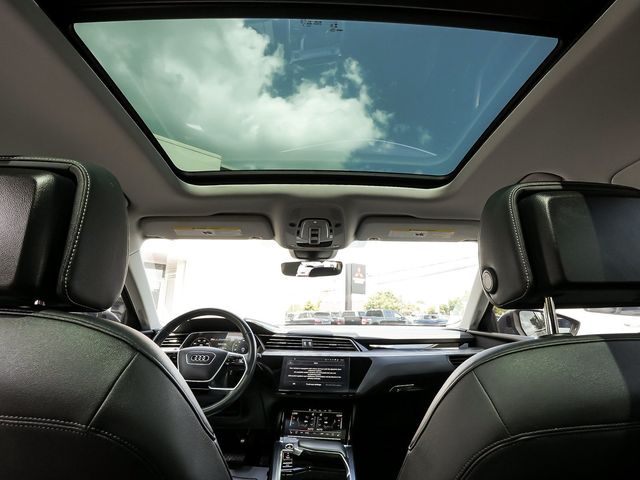 2024 Audi Q8 e-tron Premium - 23101944 - 38