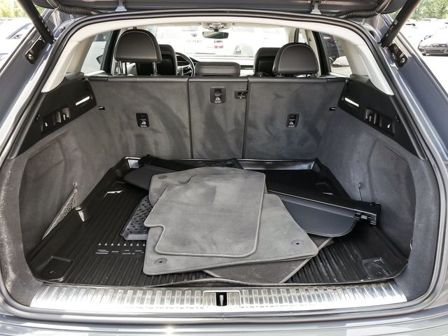 2024 Audi Q8 e-tron Premium - 23101944 - 51