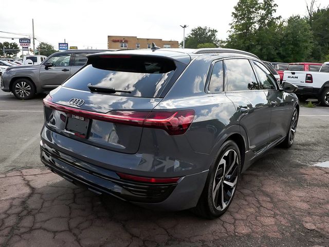 2024 Audi Q8 e-tron Premium - 23101944 - 5