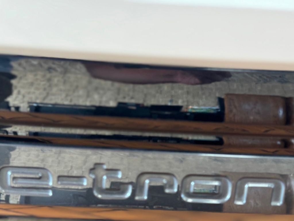 2024 Audi Q8 E-tron Premium Plus photo 12