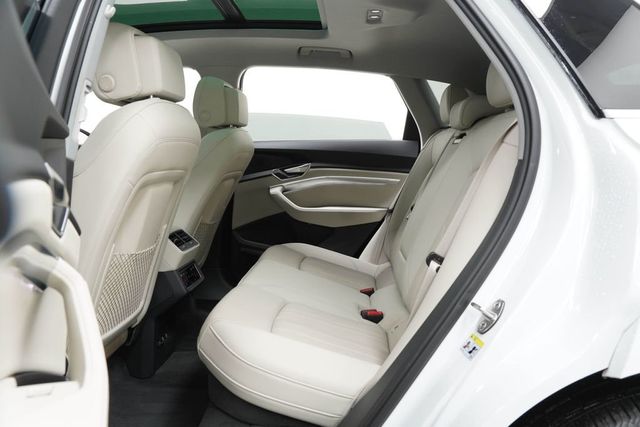 2024 Audi Q8 e-tron Premium Plus quattro - 22998146 - 17