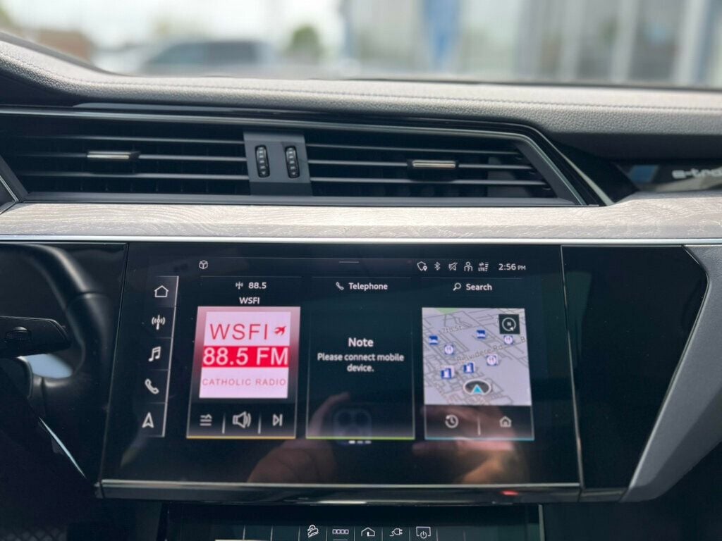 2024 Audi Q8 e-tron Premium Plus quattro - 23025184 - 21