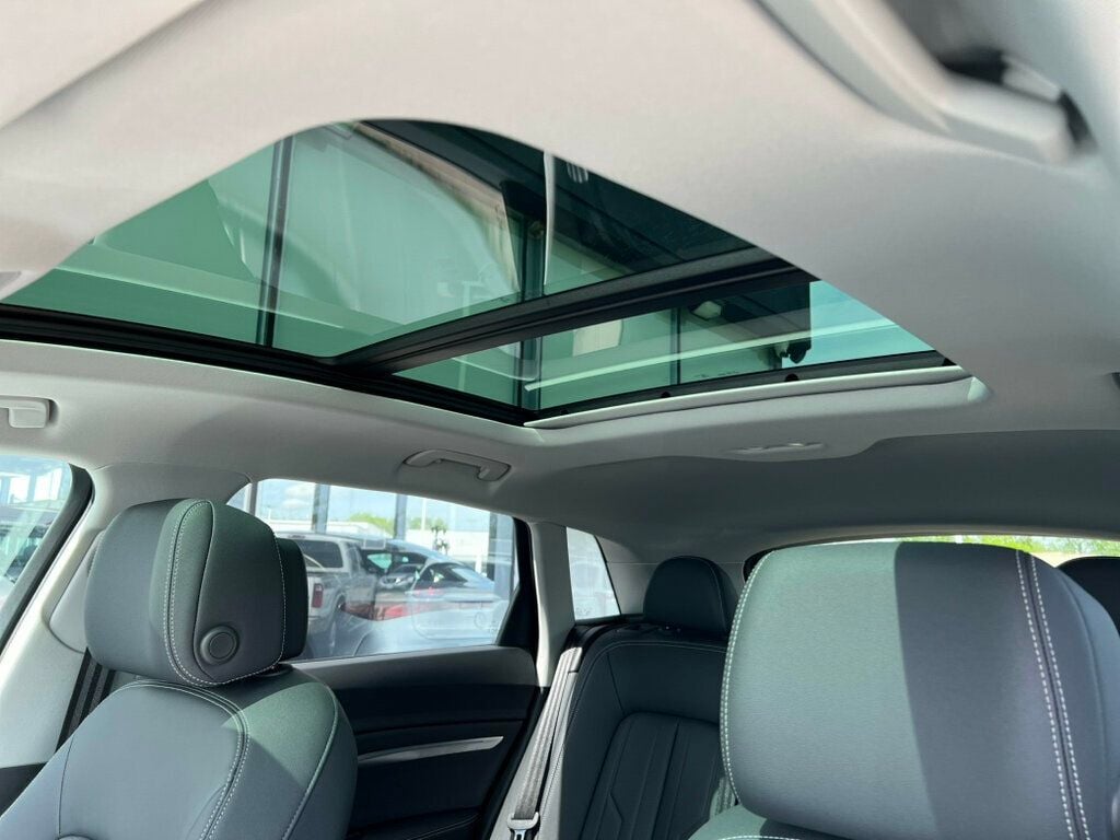 2024 Audi Q8 e-tron Premium Plus quattro - 23025184 - 28