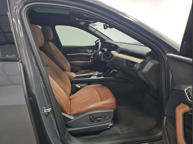 2024 Audi Q8 e-tron Premium Plus quattro - 23079027 - 2
