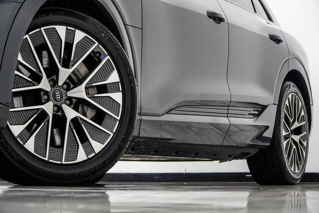 2024 Audi Q8 e-tron Premium Plus quattro - 23054559 - 2