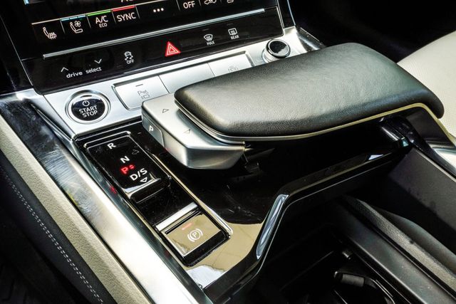 2024 Audi Q8 e-tron Premium Plus quattro - 23061476 - 21