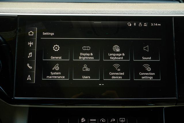 2024 Audi Q8 e-tron Premium Plus quattro - 23061476 - 24