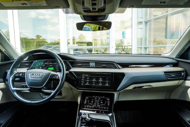 2024 Audi Q8 e-tron Premium Plus quattro - 23061476 - 4
