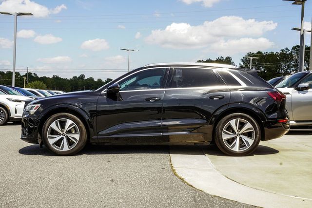 2024 Audi Q8 e-tron Premium Plus quattro - 23061476 - 8