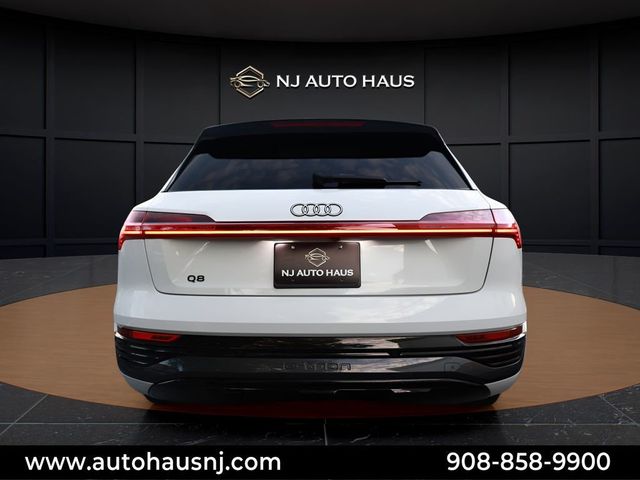 2024 Audi Q8 e-tron Premium Plus quattro - 23079383 - 12