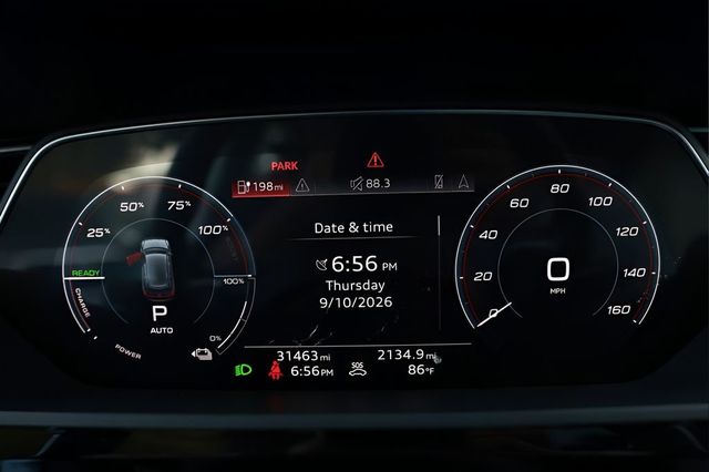2024 Audi Q8 e-tron Premium Plus quattro - 23079383 - 39