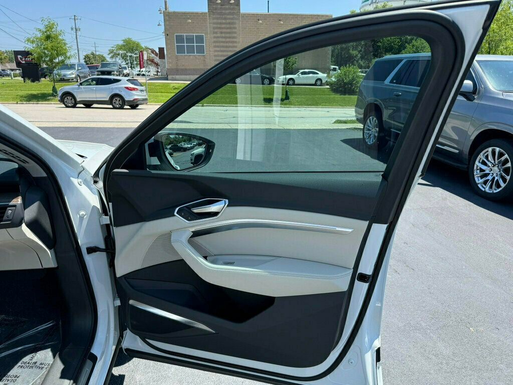 2024 Audi Q8 e-tron Premium Plus quattro - 23049699 - 16