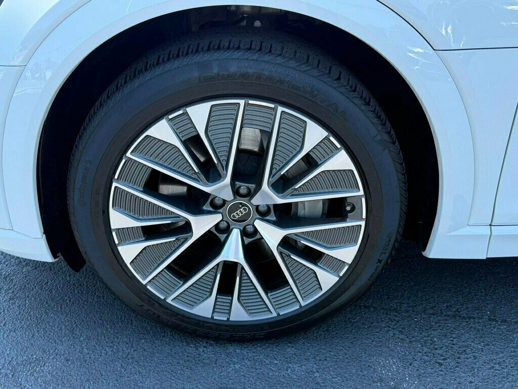 2024 Audi Q8 e-tron Premium Plus quattro - 23049699 - 37