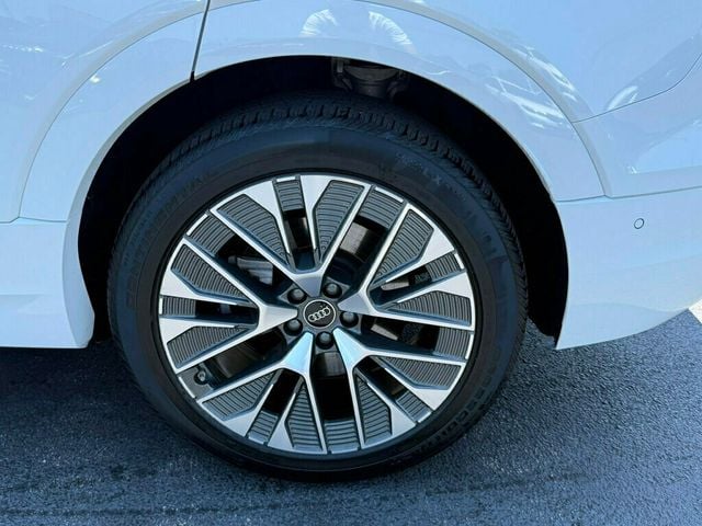 2024 Audi Q8 e-tron Premium Plus quattro - 23049699 - 38