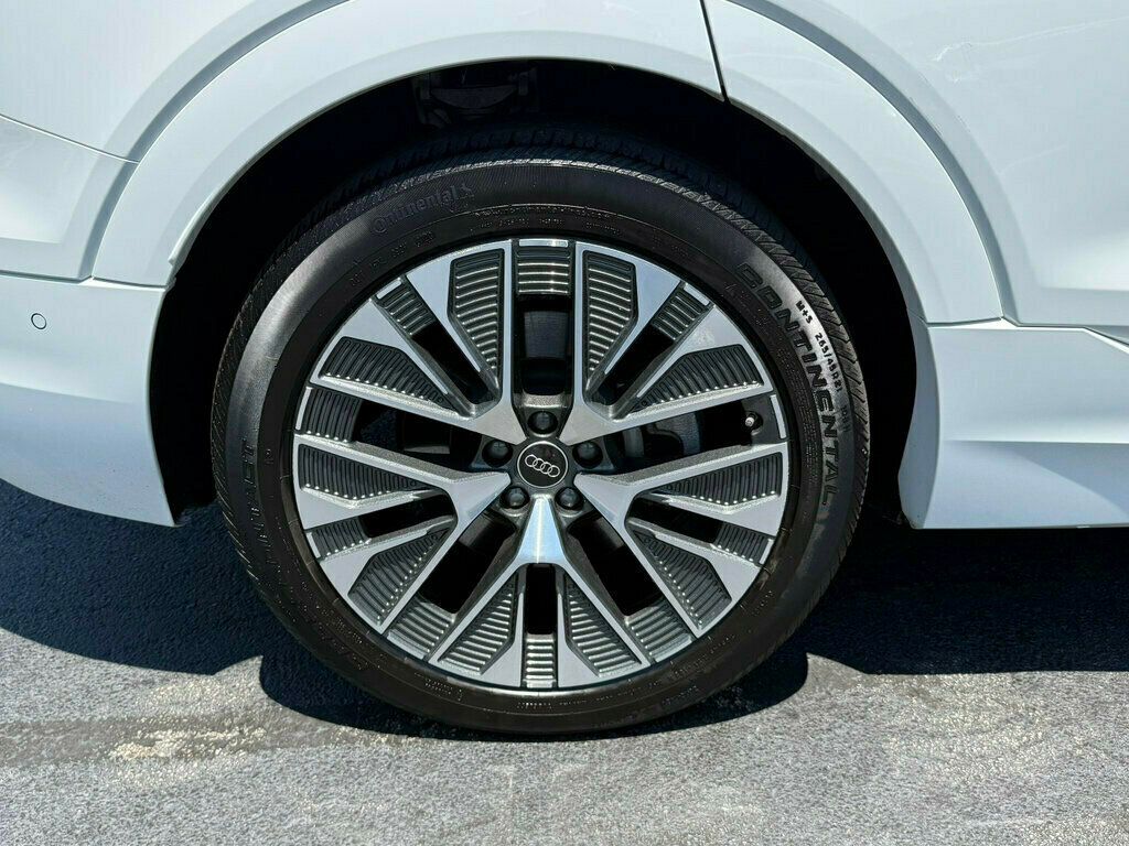 2024 Audi Q8 e-tron Premium Plus quattro - 23049699 - 39