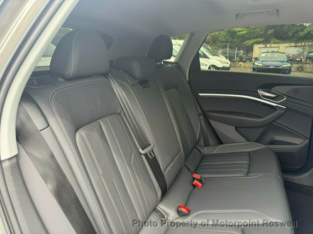 2024 Audi Q8 e-tron Premium quattro - 22968182 - 18
