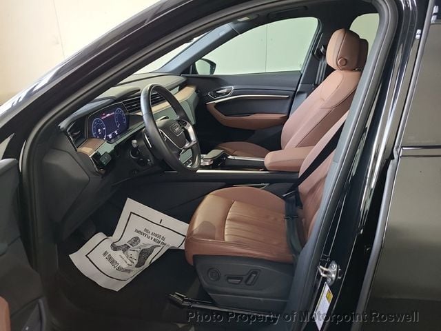 2024 Audi Q8 e-tron Premium quattro - 22977494 - 2