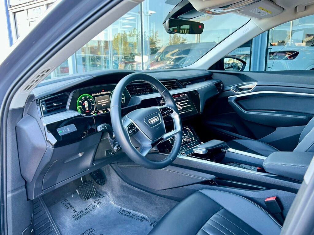 2024 Audi Q8 E-tron Premium photo 13