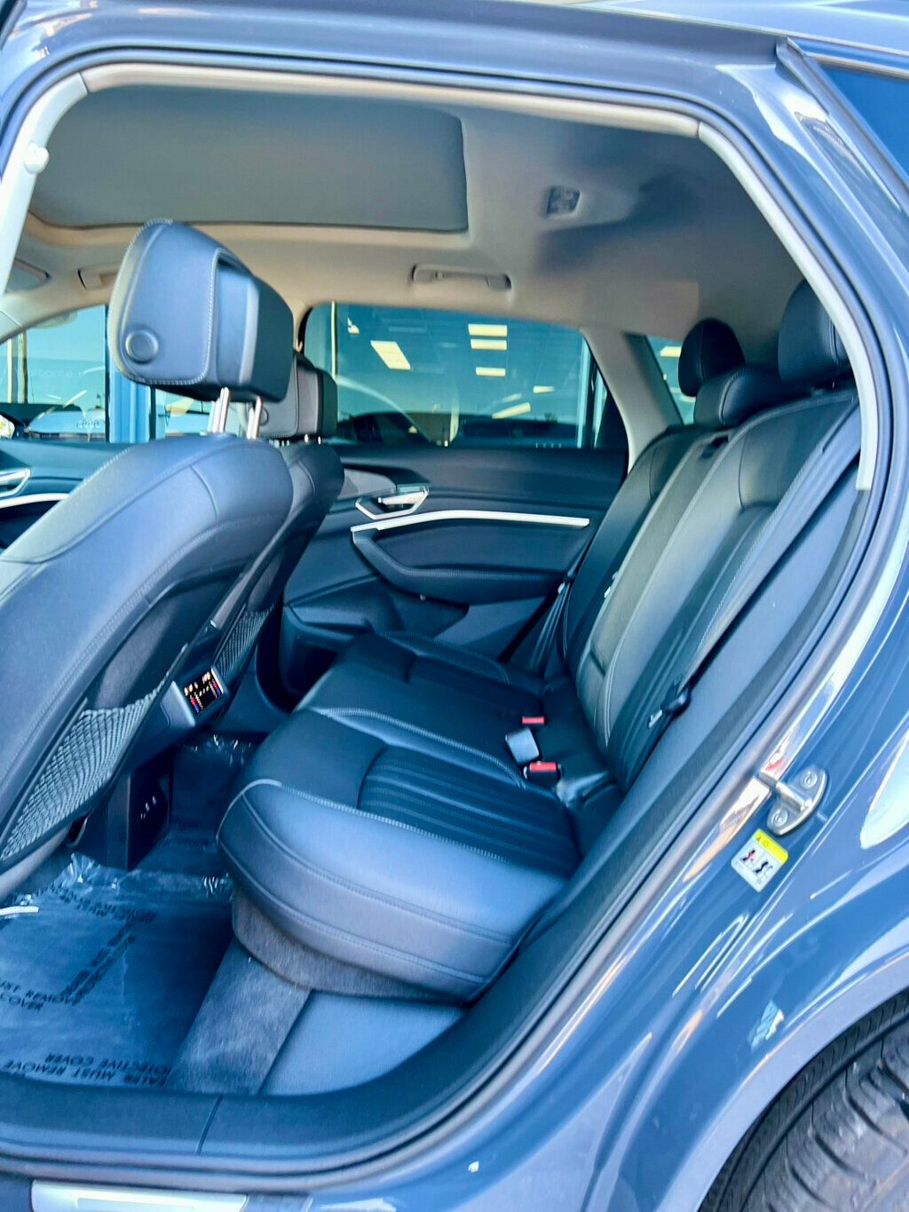 2024 Audi Q8 E-tron Premium photo 16