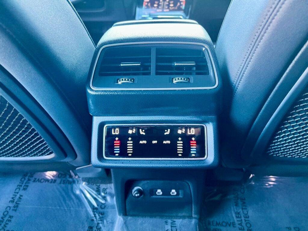 2024 Audi Q8 E-tron Premium photo 17