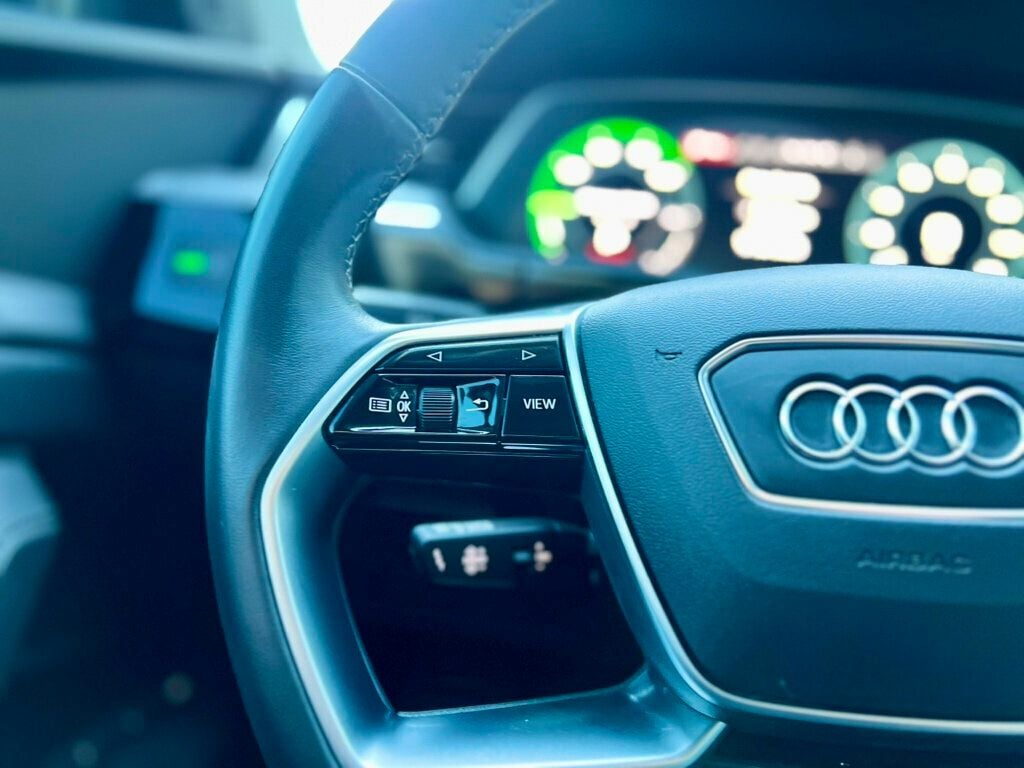 2024 Audi Q8 E-tron Premium photo 18