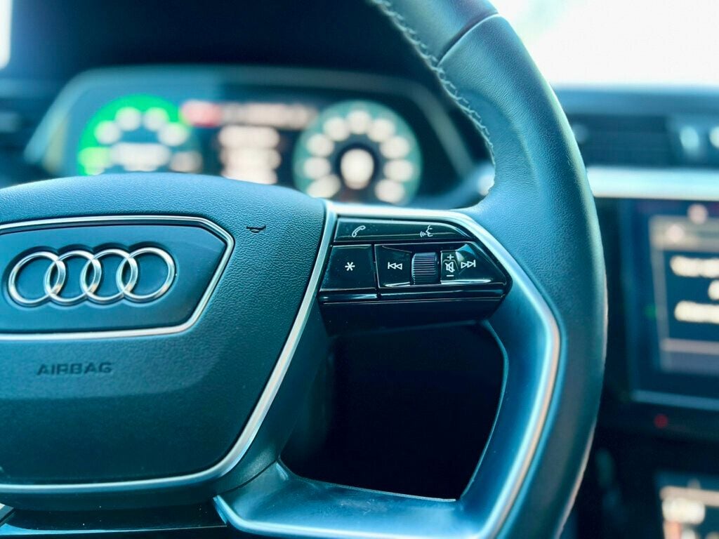 2024 Audi Q8 E-tron Premium photo 19