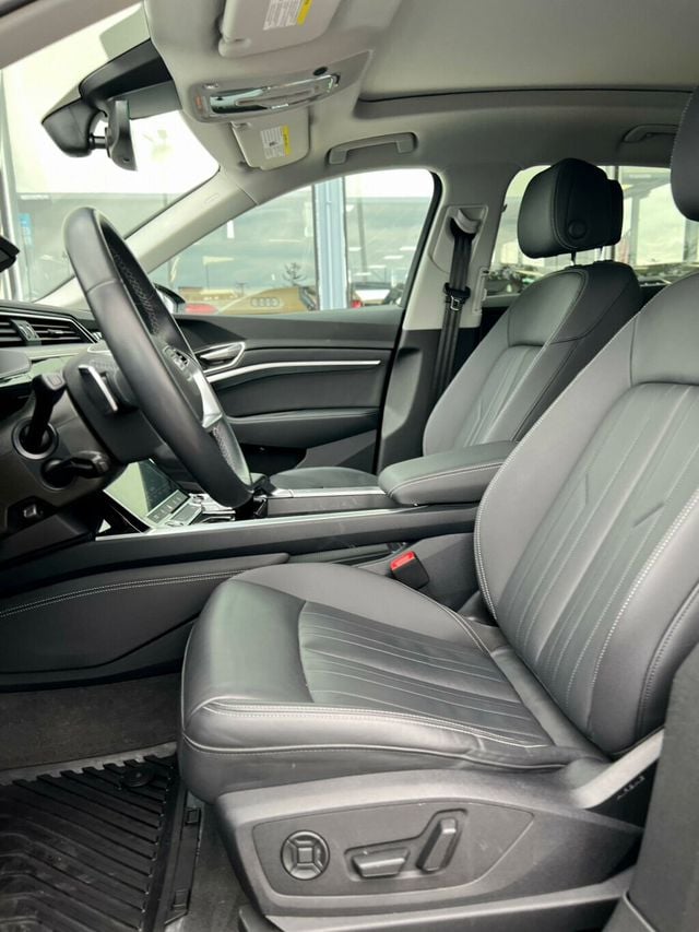 2024 Audi Q8 e-tron Premium quattro - 23029099 - 13