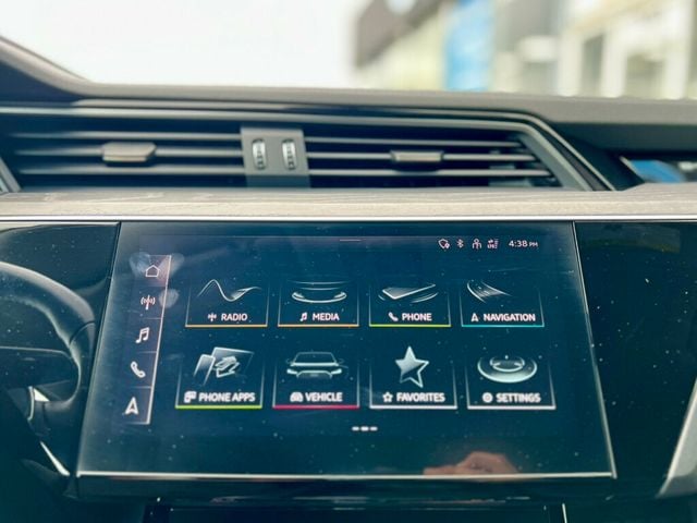 2024 Audi Q8 e-tron Premium quattro - 23029099 - 21